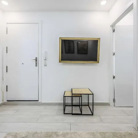 Luxe Apartment In Tetuan Madrid Esterno foto