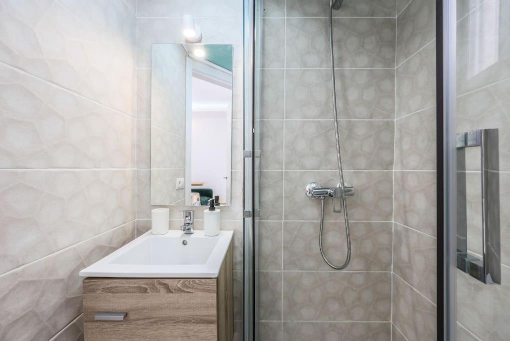 Luxe In Tetuan * Madryt